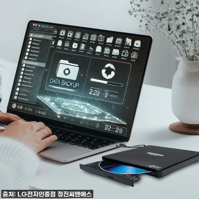 역대급 만족! BP60NB10 블루레이 ODD, 제 영화 & 음악 라이프가 업그레이드됐어요! ✨ (feat. 4K 화질에 휴대성까지 완벽!) 8 역대급 만족! BP60NB10 블루레 관련 이미지 1