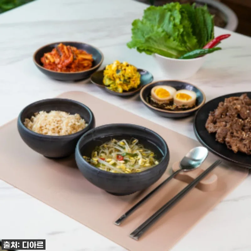 디아르 국내산 플래티넘 실리콘 식탁매 관련 이미지 1