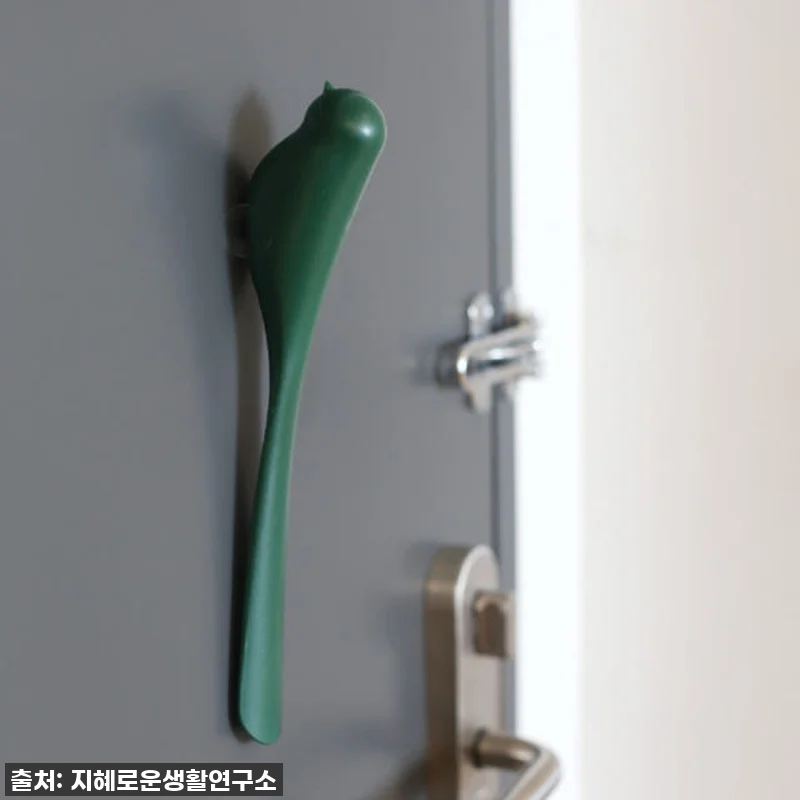 현관 인테리어 종결템! 찐후기: 자석 구두주걱 새모양 슈혼, 왜 이제야 만났을까요? ✨ 12 현관 인테리어 종결템! 찐후기: 자석 관련 이미지 1