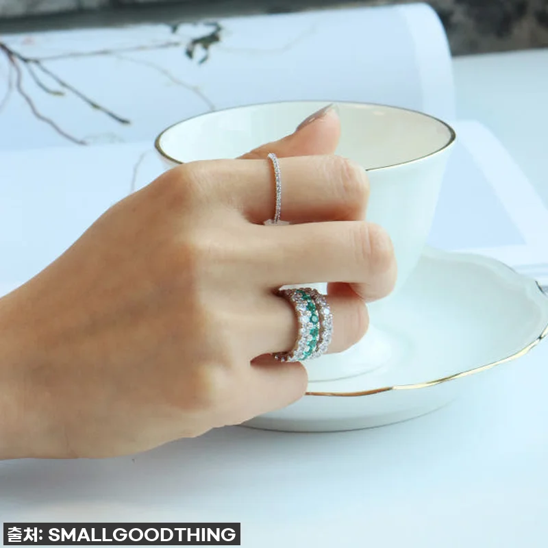 ✨ 품절임박! '큐빅반지 슬림 레이어드 가드링' 착용 후기: 만원대로 명품 퀄리티 뿜뿜? 찐템 인정! 12 ✨ 품절임박! '큐빅반지 슬림 레이어 관련 이미지 2