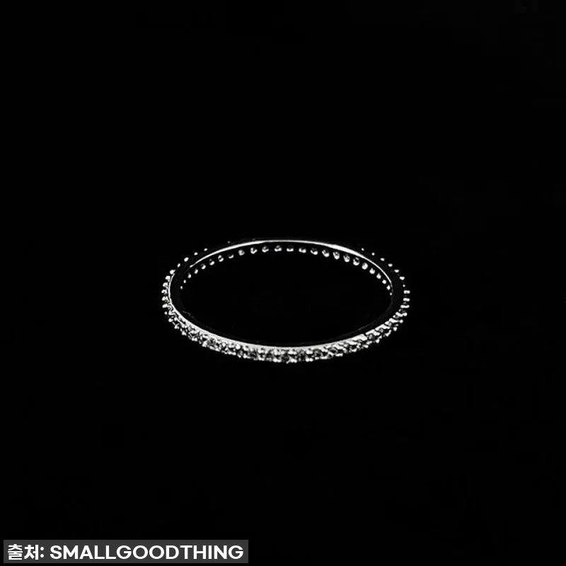 ✨ 품절임박! '큐빅반지 슬림 레이어드 가드링' 착용 후기: 만원대로 명품 퀄리티 뿜뿜? 찐템 인정! 14 ✨ 품절임박! '큐빅반지 슬림 레이어 관련 이미지 4