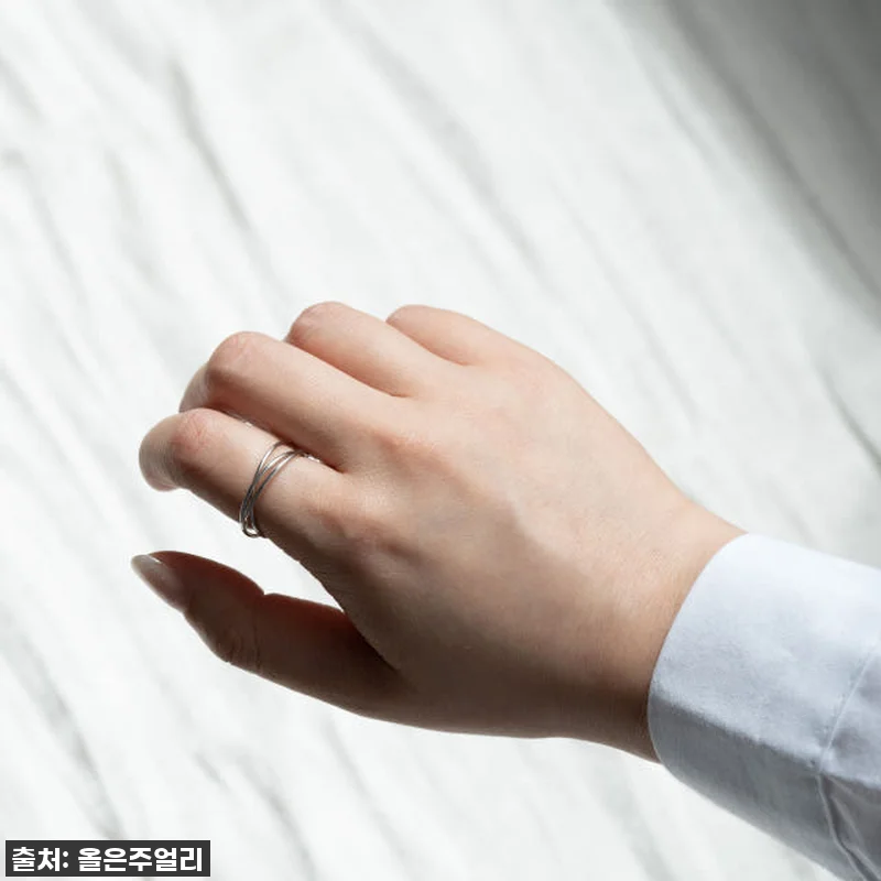 이슈템 등극! 실버925 레이어드 은 실 반지, 착용 후기부터 할인 꿀팁까지! 12 이슈템 등극! 실버925 레이어드 은 관련 이미지 4