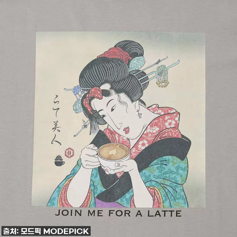 지유 반팔티 그래픽 T NAGA 프리 관련 이미지 4