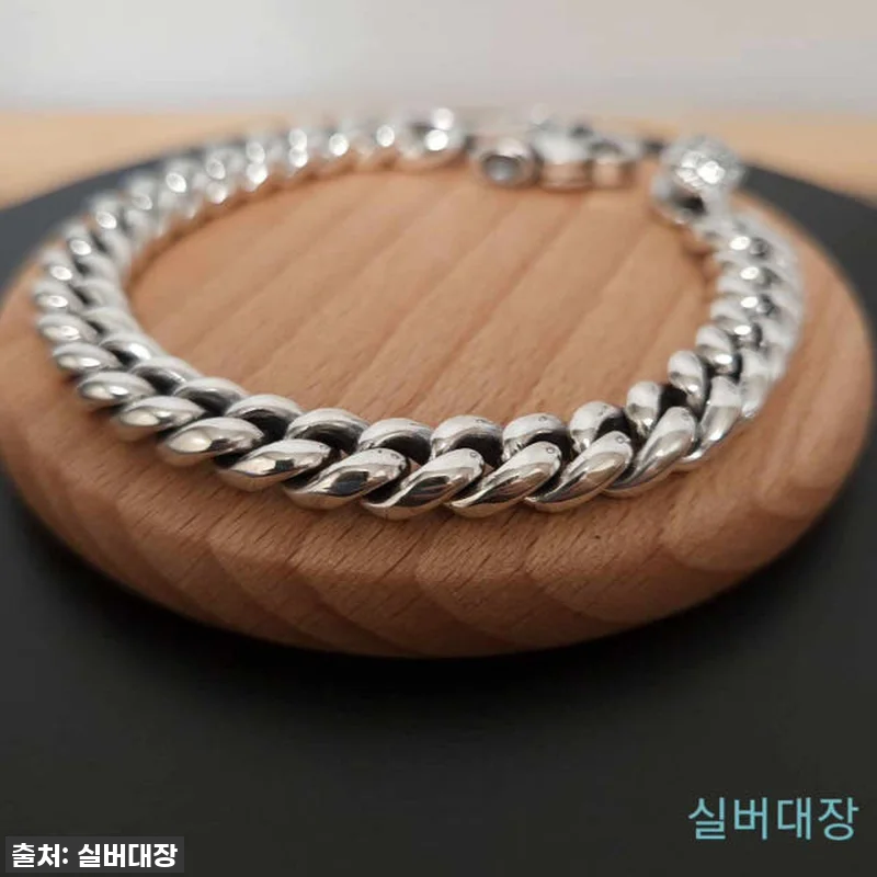 찐후기! 8.5mm 볼드 실버 체인 관련 이미지 4