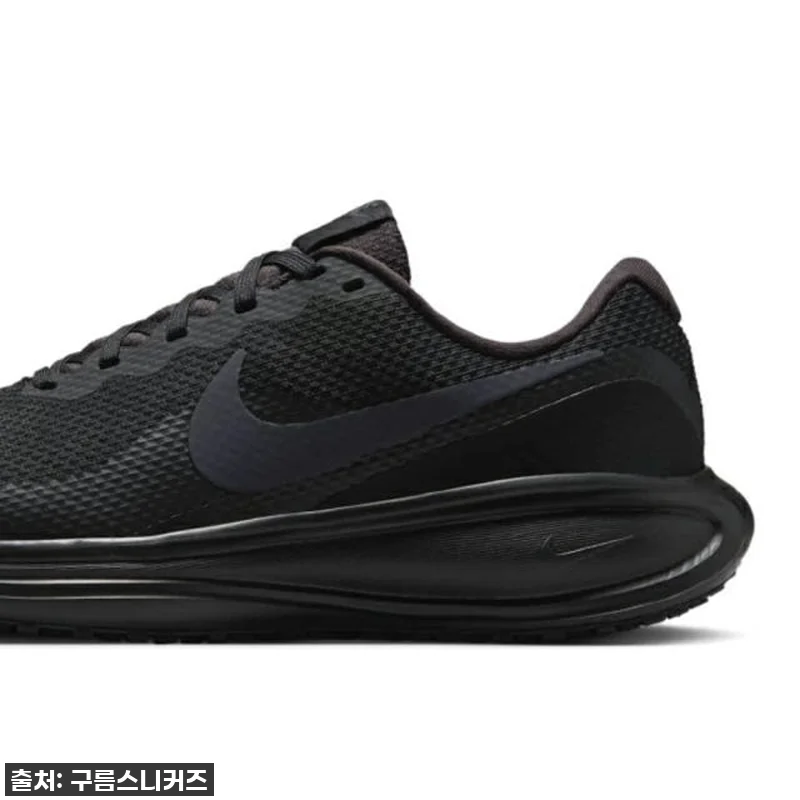 나이키 레볼루션 8 런닝화, 직접 신 관련 이미지 5