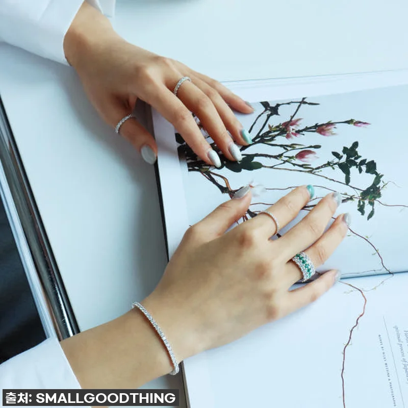 ✨ 품절임박! '큐빅반지 슬림 레이어드 가드링' 착용 후기: 만원대로 명품 퀄리티 뿜뿜? 찐템 인정! 17 ✨ 품절임박! '큐빅반지 슬림 레이어 관련 이미지 7