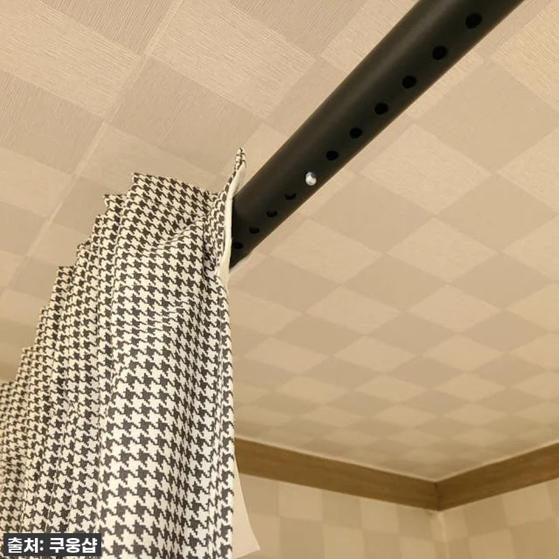 이건 진짜 인생템! 벽 뚫을 걱정 없이 튼튼하게! 힘센압축봉 260-310cm 블랙 커튼봉 찐후기! 20 이건 진짜 인생템! 벽 뚫을 걱정 없 관련 이미지 8