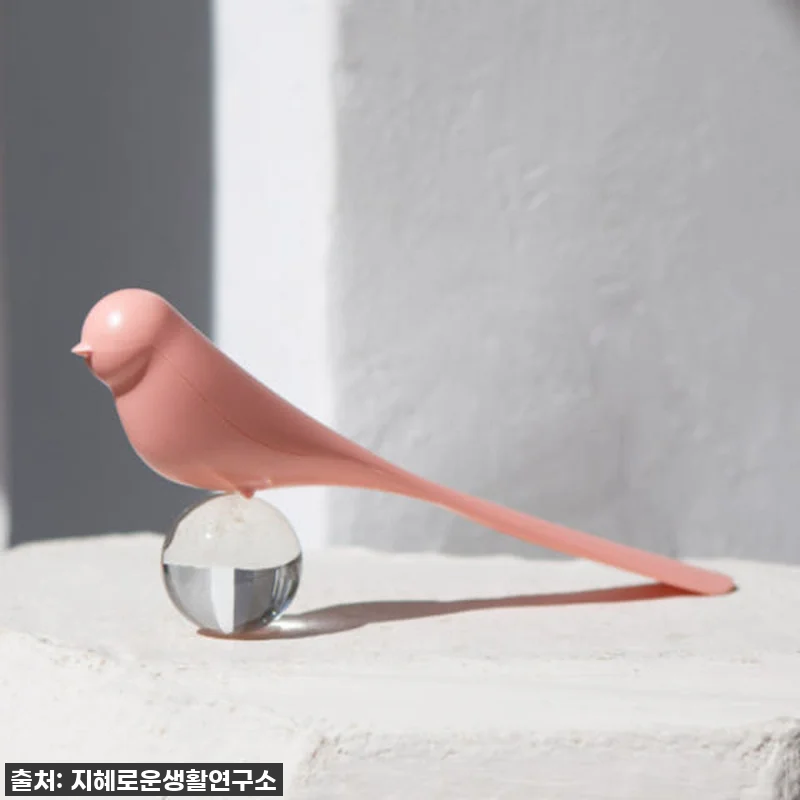 현관 인테리어 종결템! 찐후기: 자석 구두주걱 새모양 슈혼, 왜 이제야 만났을까요? ✨ 19 현관 인테리어 종결템! 찐후기: 자석 관련 이미지 8