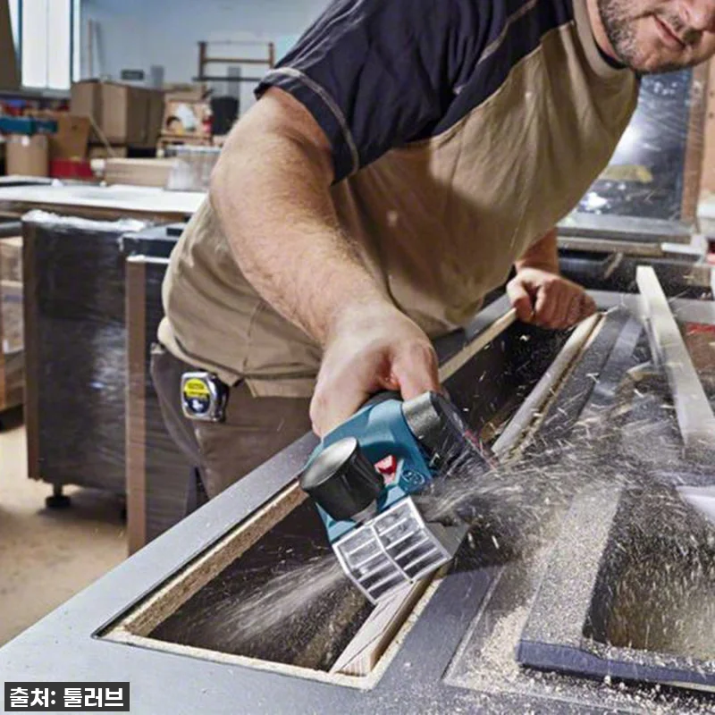 🔥품절임박! 보쉬 충전 대패 GHO1 관련 이미지 2