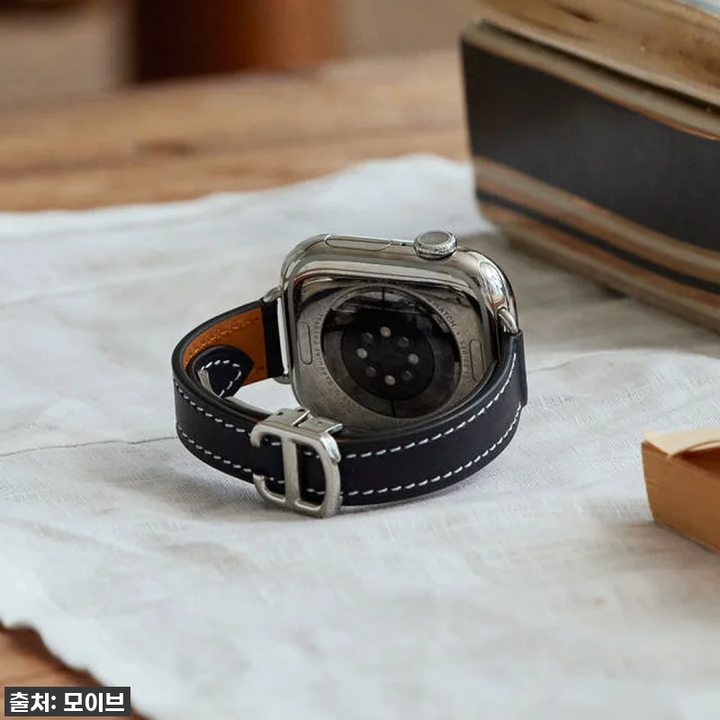 모이브 애플워치 가죽 디버클 스트랩: 관련 이미지 4