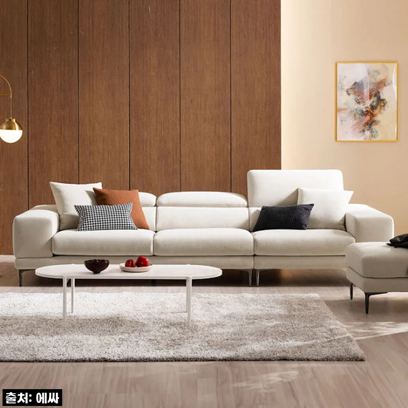 이 가격 실화?! 에싸 레노어 4인 소파, 신혼집 분위기 살리는 마법의 주인공!