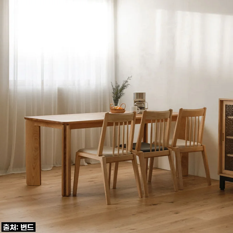진심 담긴 내돈내산! '번드 리브 원목 식탁 오크 1600', 이 가격에 이런 디자인이라니!