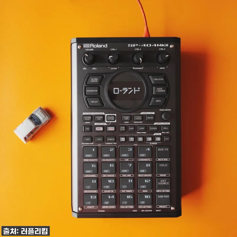 롤랜드 Roland 샘플러 비트메이킹 관련 이미지 1