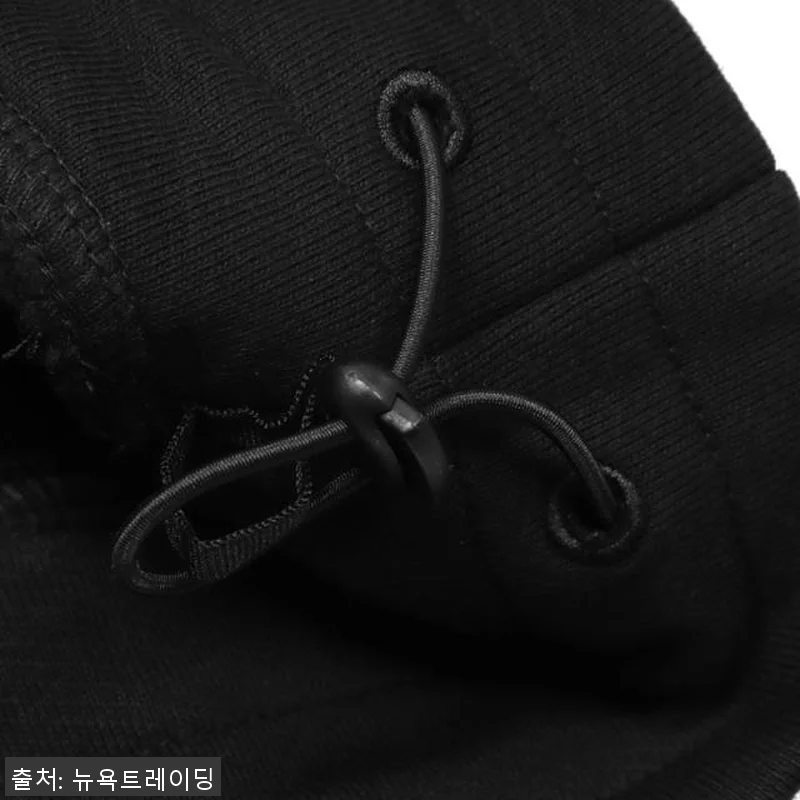 CP컴퍼니 렌즈 와펜 포켓 맨투맨 1 관련 이미지 3