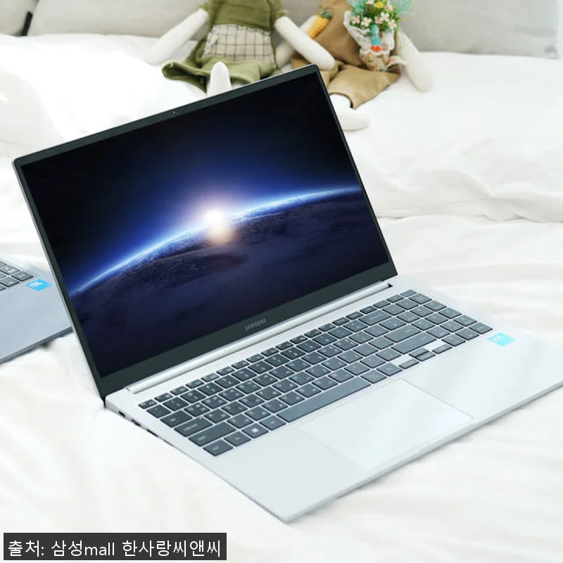 삼성 갤럭시북4 NT750XGR-A5 관련 이미지 4