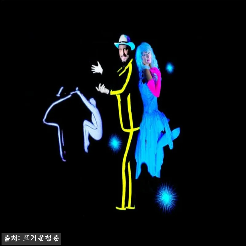 체코 프라하 HILT 블랙라이트 극장 팬텀 쇼, 여행 일정에 넣기 좋은 1시간 공연 확인기 6 체코 프라하 HILT 블랙라이트 극장 관련 이미지 2