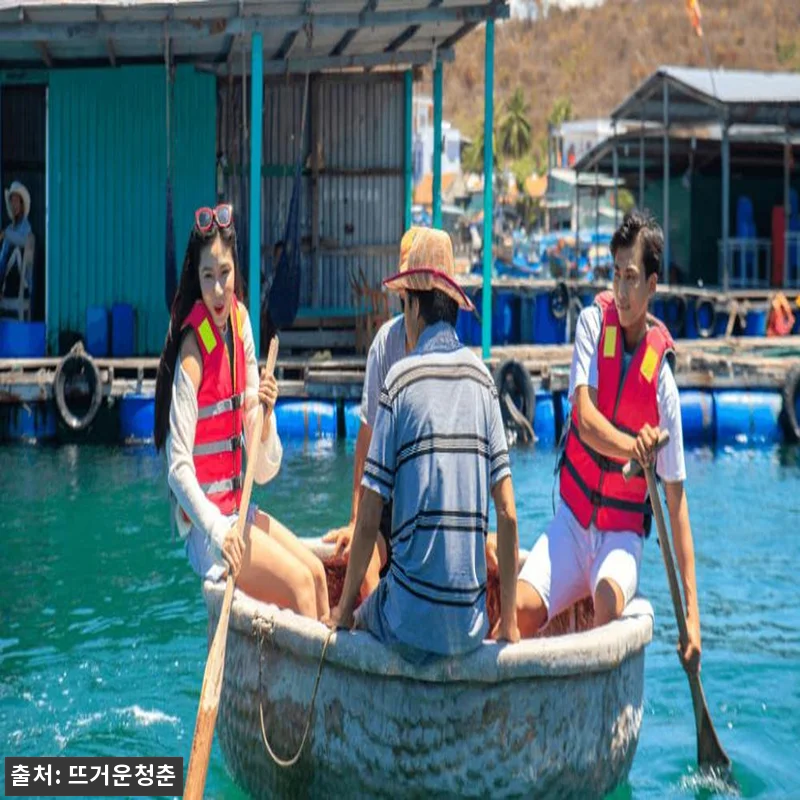 베트남 나트랑 황제 크루즈 체험, 바 관련 이미지 3