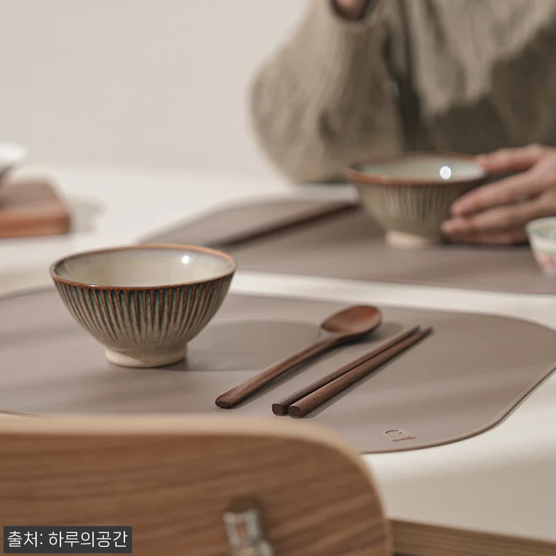 하루의공간 라운드 실리콘 식탁매트 4 관련 이미지 7