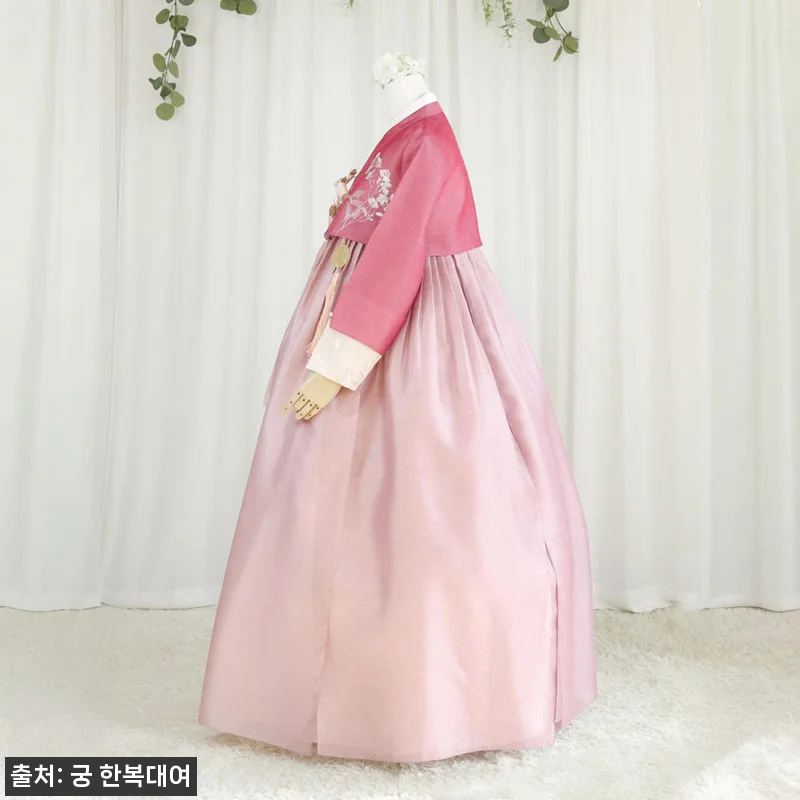 궁 한복대여 여성 혼주 결혼식 고희연 포천 하객 가족 칠순 잔치 12번, 중요한 날 앞두고 꼼꼼히 체크한 대여 후기 14 궁 한복대여 여성 혼주 결혼식 고희연 관련 이미지 3
