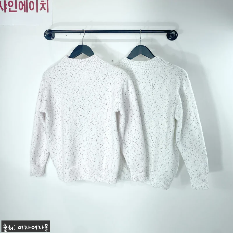 여자여자몰 밍크보들 배색 반목니트티, 겨울 데일리룩에 화사함 더하는 이슈템 15 여자여자몰 밍크보들 배색 반목니트티, 관련 이미지 4
