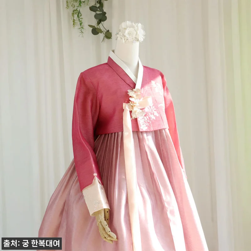 궁 한복대여 여성 혼주 결혼식 고희연 포천 하객 가족 칠순 잔치 12번, 중요한 날 앞두고 꼼꼼히 체크한 대여 후기 15 궁 한복대여 여성 혼주 결혼식 고희연 관련 이미지 4