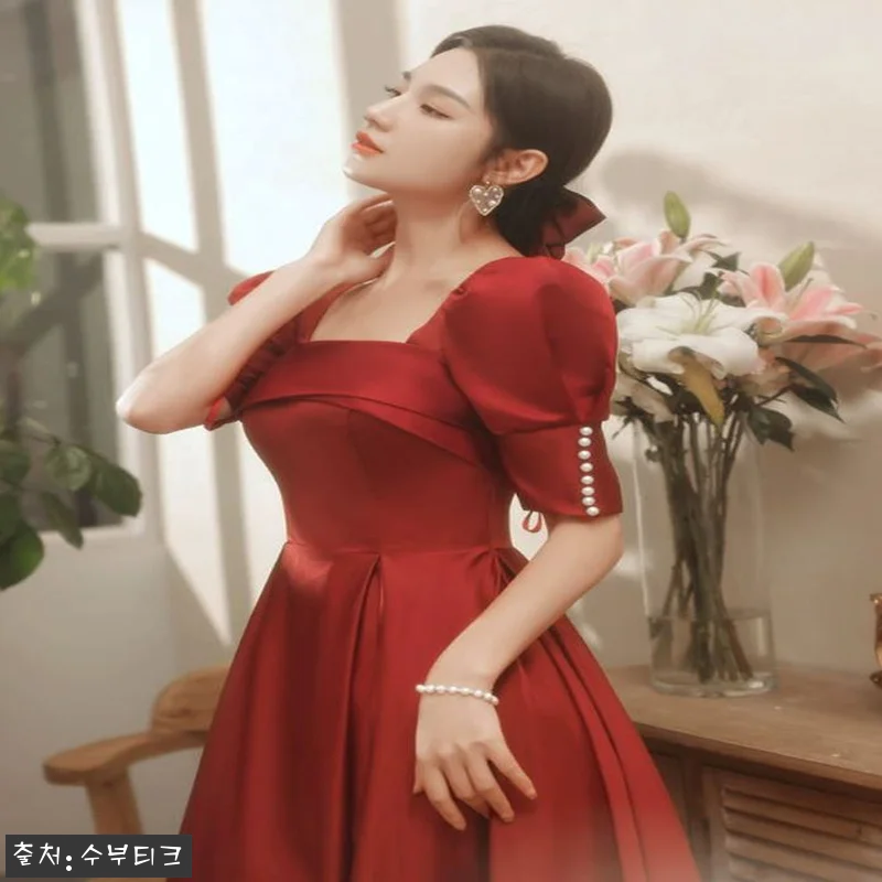 새틴 반팔 진주 브라이덜샤워 스냅촬영드레스 레드(와인), 특별한 날을 위한 구매 전 체크 후기 16 새틴 반팔 진주 브라이덜샤워 스냅촬영 관련 이미지 5