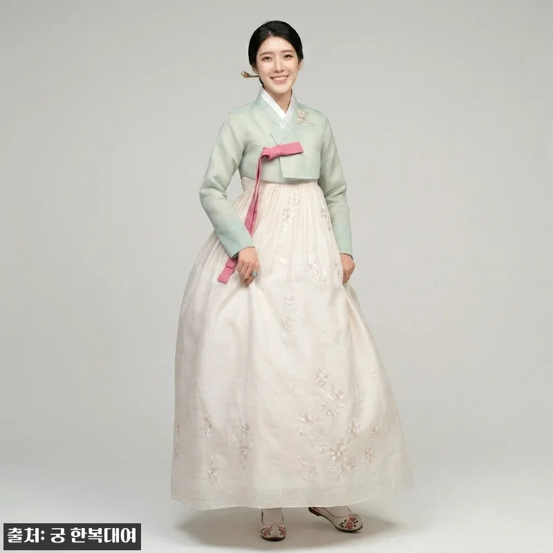 궁 한복대여 혼주 여성 결혼식 한복대여 80번, 행사 전 꼭 확인할 대여 조건 17 궁 한복대여 혼주 여성 결혼식 한복대 관련 이미지 6